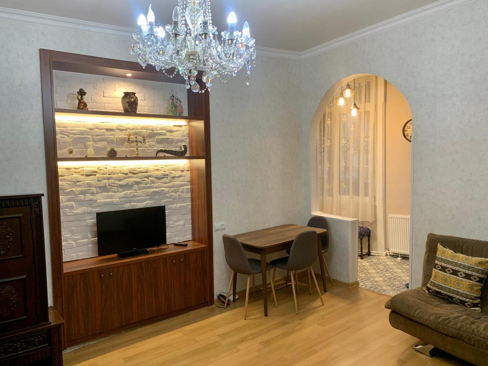 Best Location Renovated Home 第比利斯 外观 照片