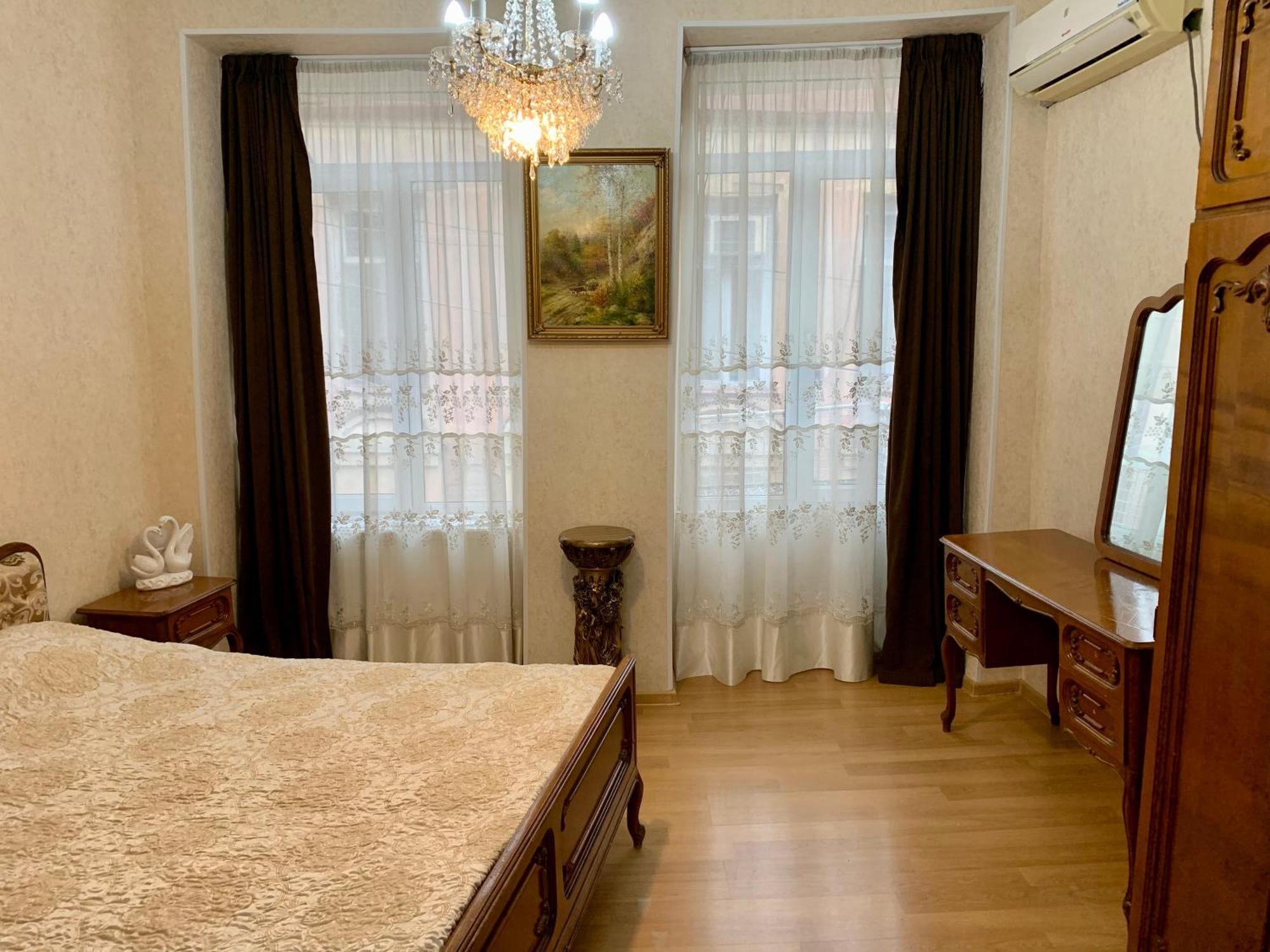 Best Location Renovated Home 第比利斯 外观 照片