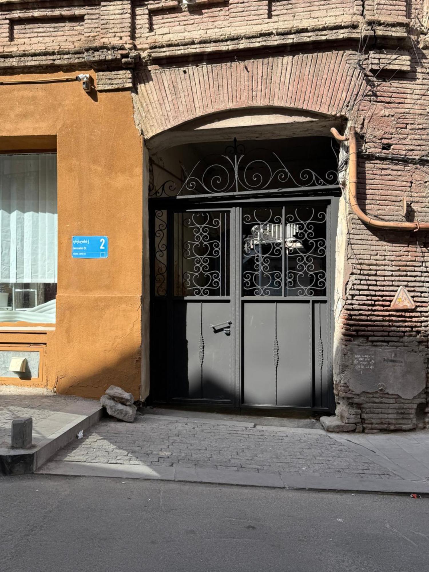 Best Location Renovated Home 第比利斯 外观 照片
